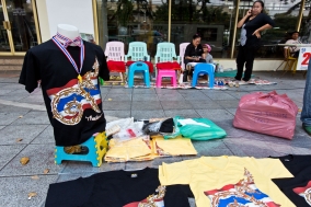 Bangkok Demo behind the Scenes