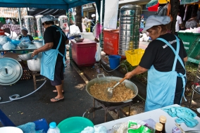 Bangkok Demo behind the Scenes