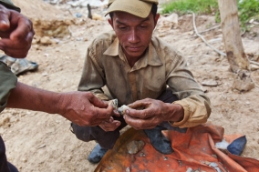 Golddigging