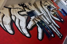 Hands