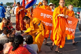 Human Rights march of the Monks and Supporters