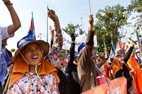 Human Rights march of the Monks and Supporters
