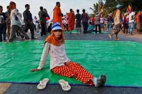 Roadblock on NR:5 during the Monk Walk; Justice brings Peace;
