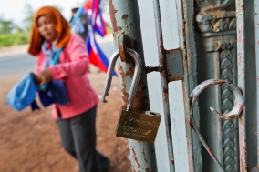 Roadblock on NR:5 during the Monk Walk; Justice brings Peace;